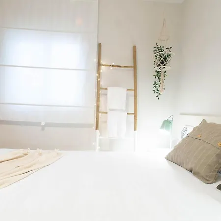 Appartement Patio Budget 11 *