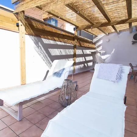 Appartement Patio Budget 11 *